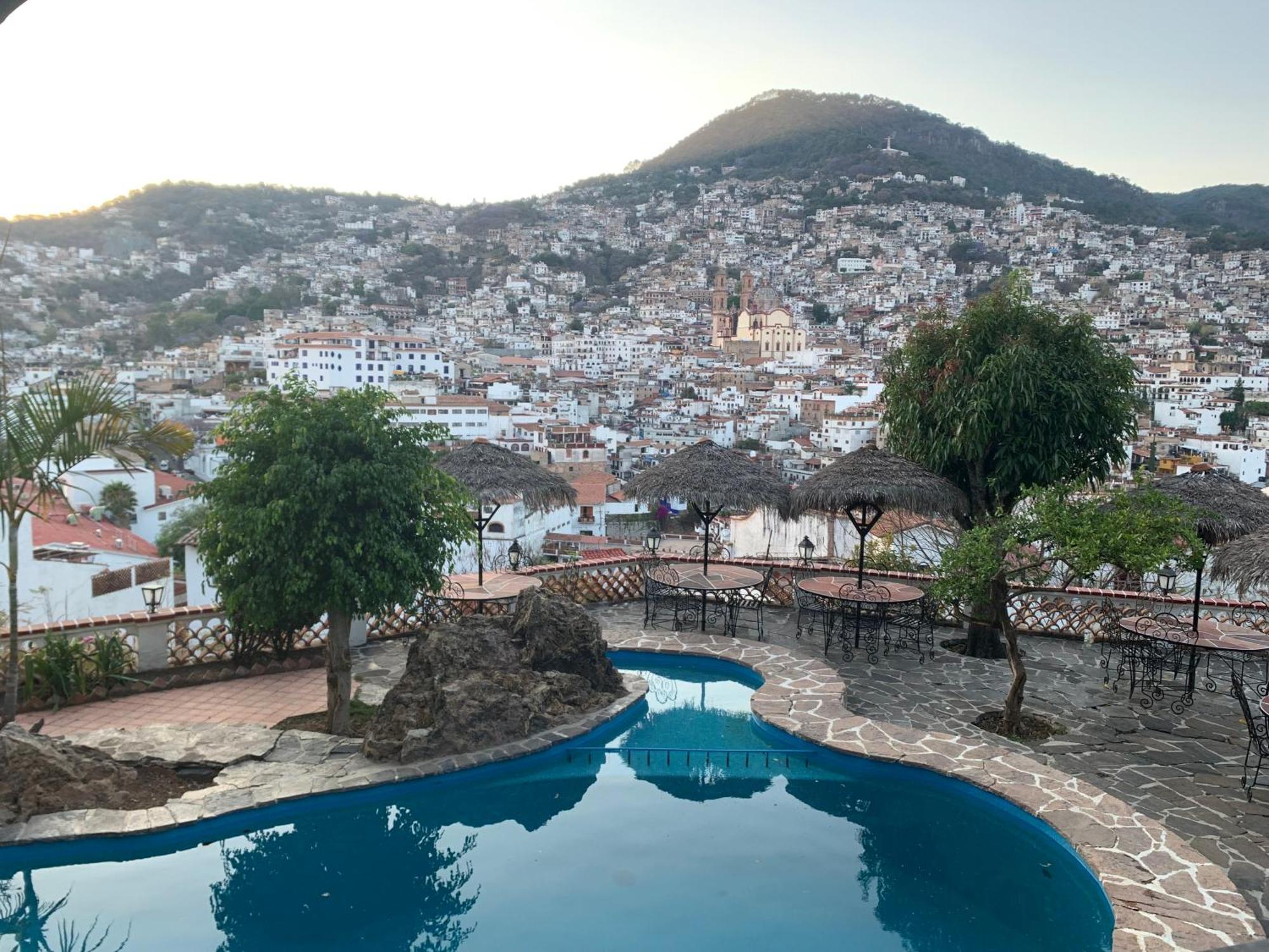 Hotel Cielito Lindo, Taxco Exterior photo